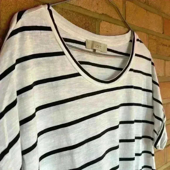 Loft scoop neck short cuffed sleeve striped TShirt - Picture 3 of 6